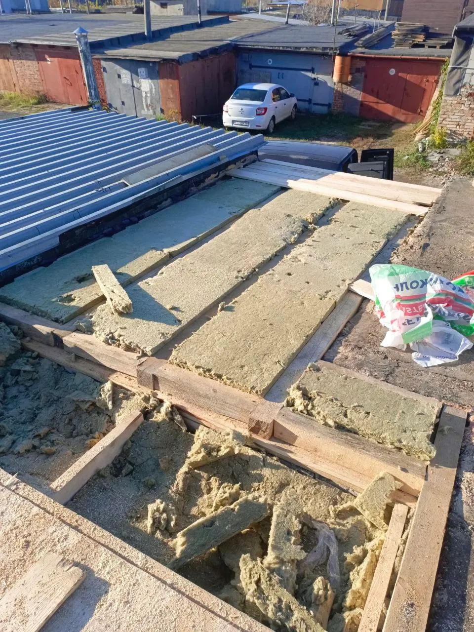 Капитальный ремонт кровли гаража, монтаж балок и наплавляемых материалов, Беларусь - фото 2